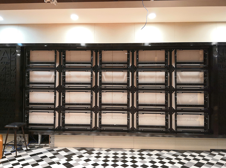 內(nèi)頁1.jpg 內(nèi)頁1.jpg